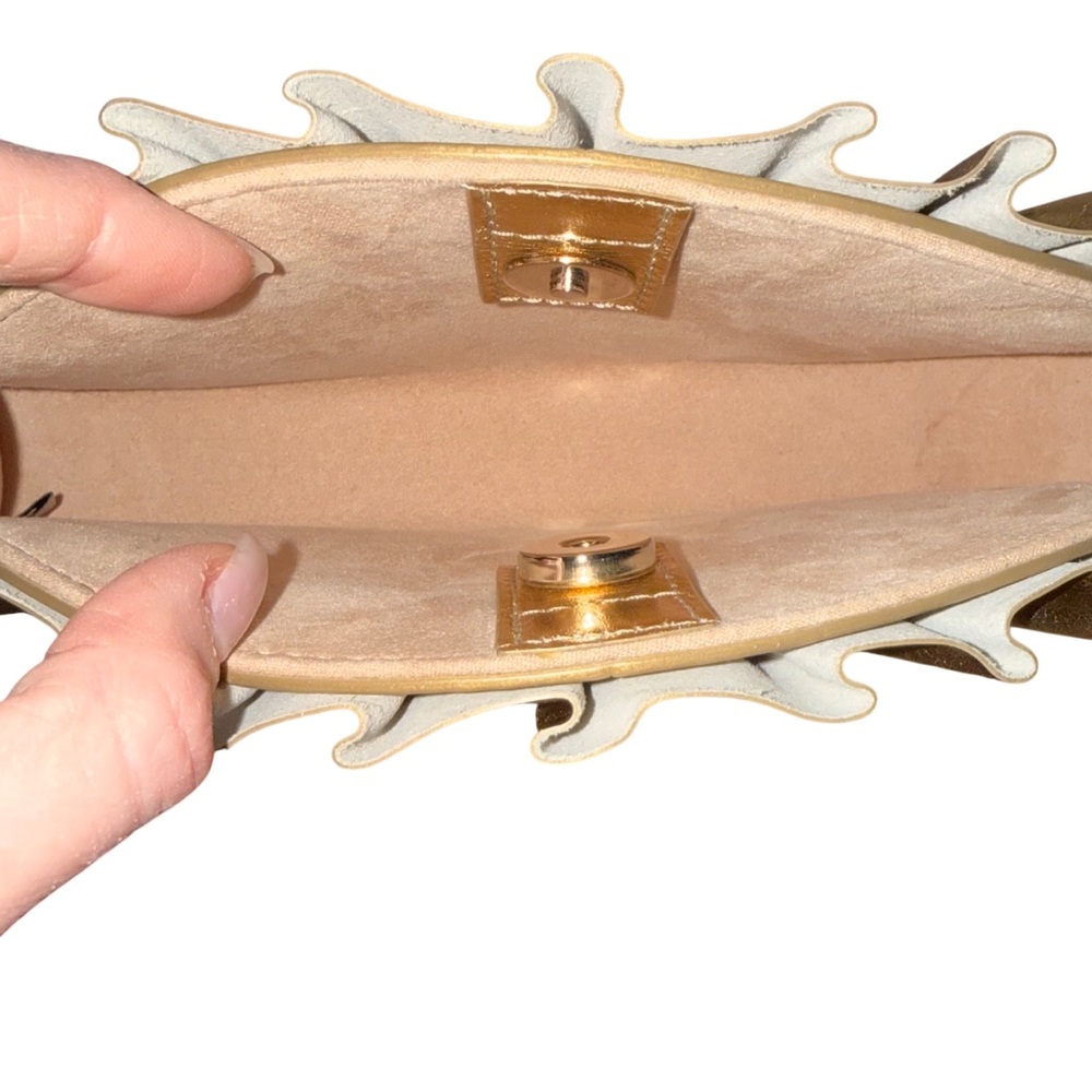 CULT GAIA 💛 NALA MINI CLUTCH - Picture 9 of 10